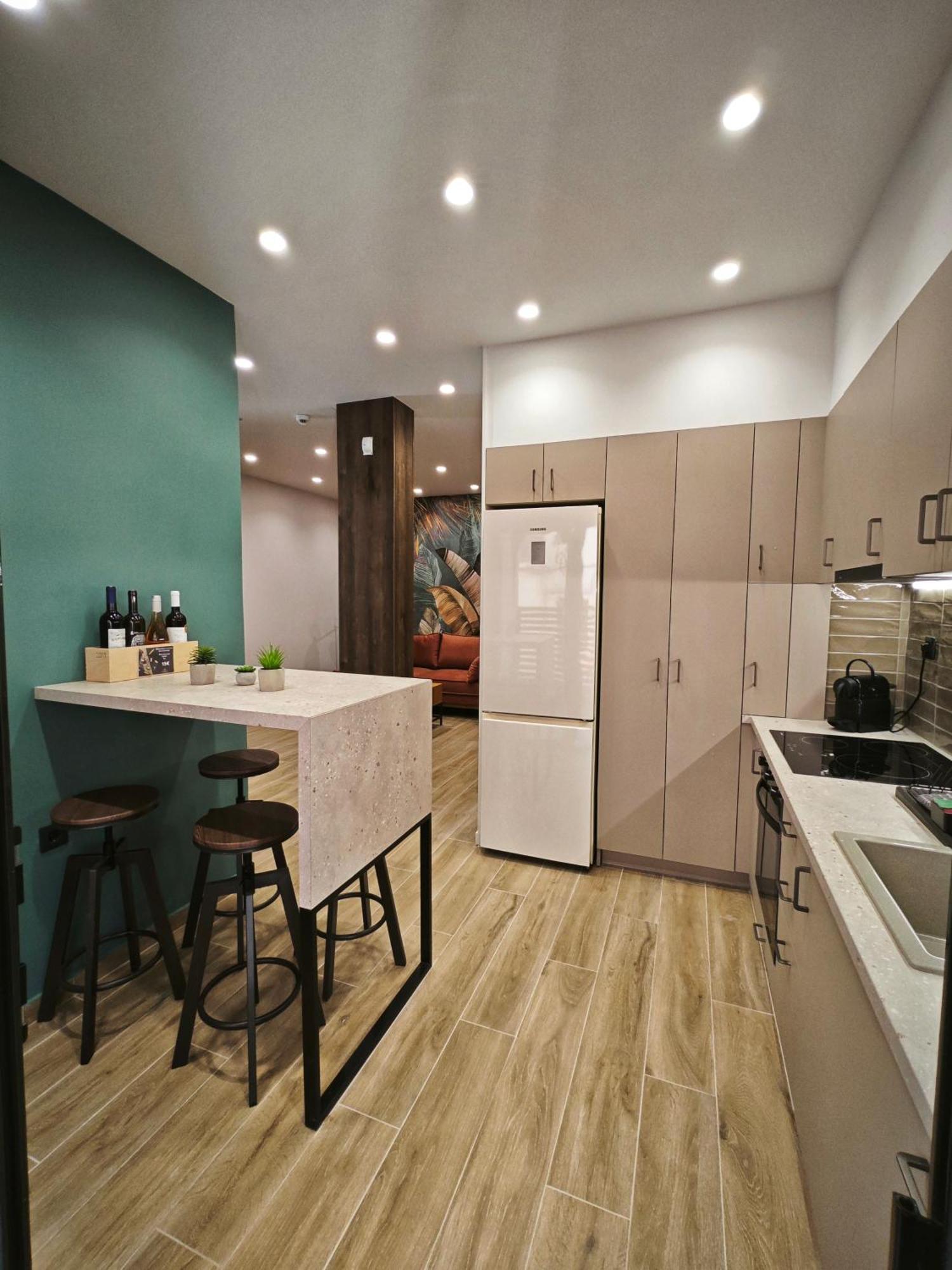 Caravin Wanderhome, 5 Min From Metro Nea Ionia أثينا المظهر الخارجي الصورة